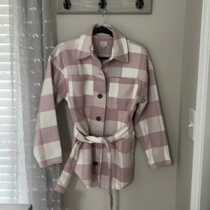 New Day (Target) shacket. Pinky mauve and off white. Super soft.